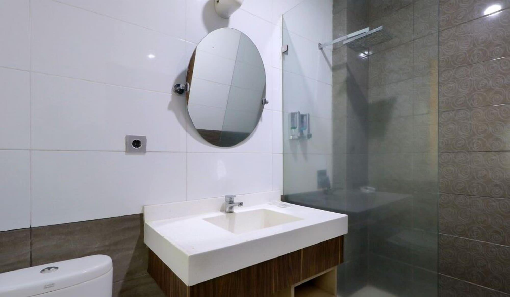 Mutiara Suites Jakarta Exterior photo