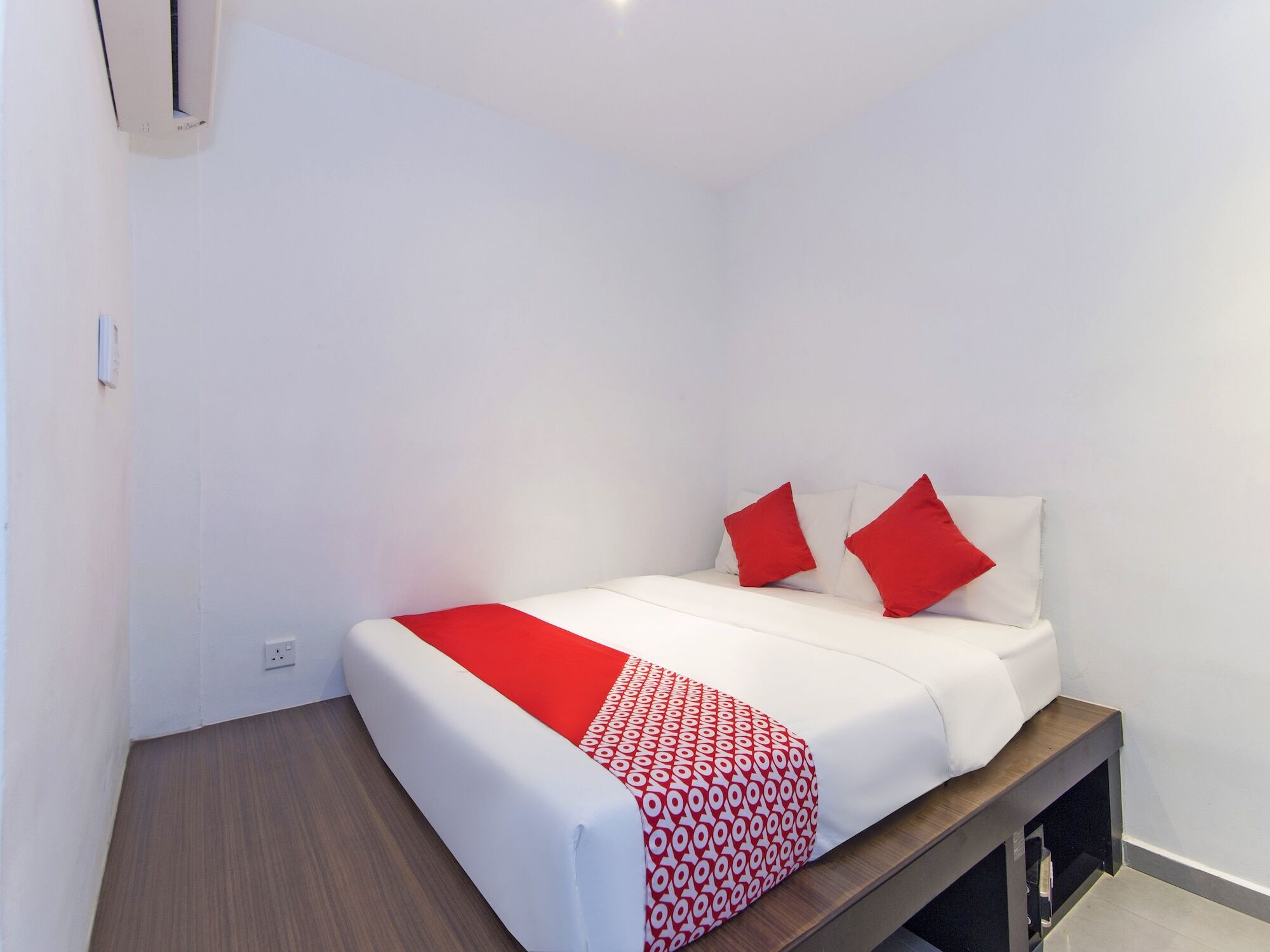 Mutiara Suites Jakarta Exterior photo